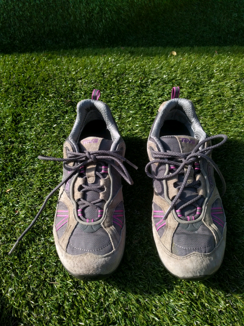 teva shoc pad shoes